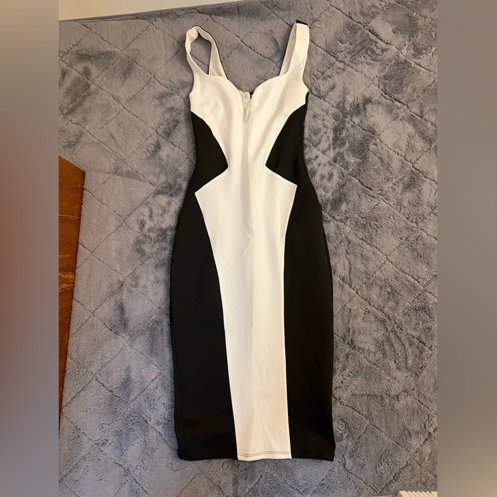 ASOS black and white bodycon dress ; size 0